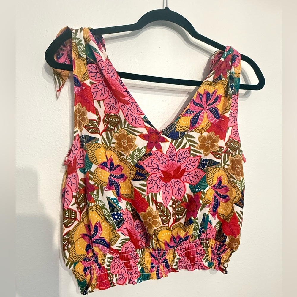NWT Rose & Olive Multicolor Floral Tank Cami M vacation summer